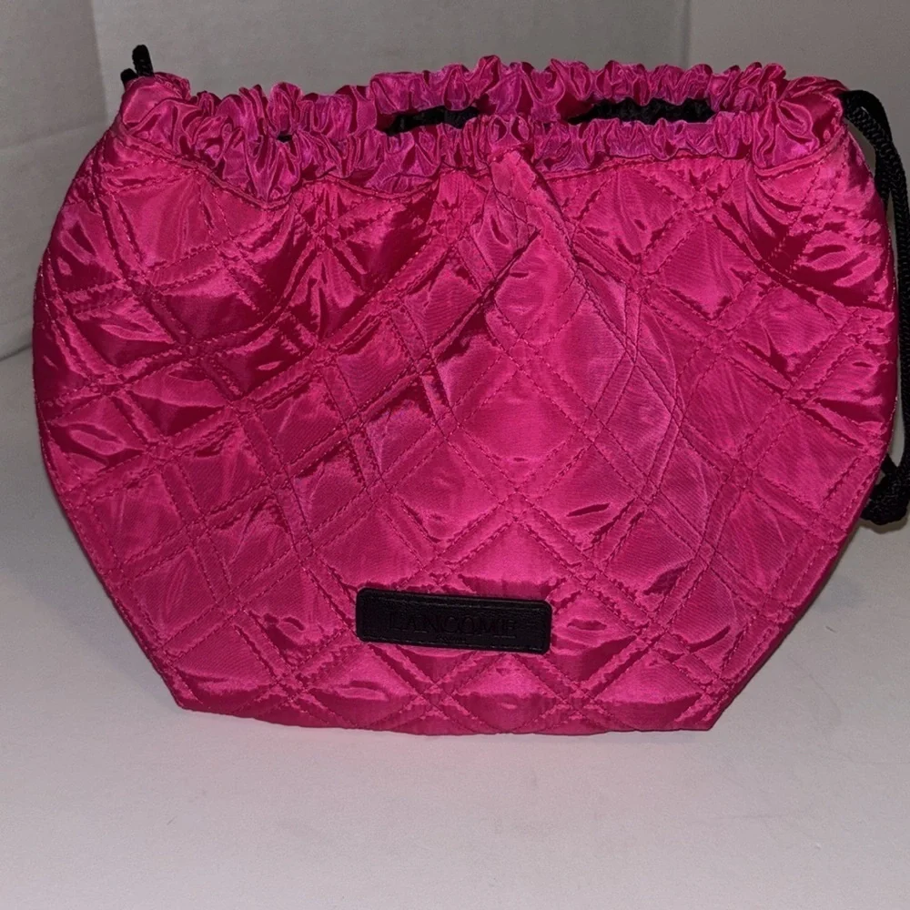 LANCOME PINK QUILTED DRAW STRING BAG VERY VERSATILE MANY USES